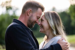 5 ajattelutapaa estävät rakkautta. Nämä yleiset uskomukset vaikuttavat siihen, millaisia suhteita sinkut valitsevat ja miksi oikea ihminen ei löydy.